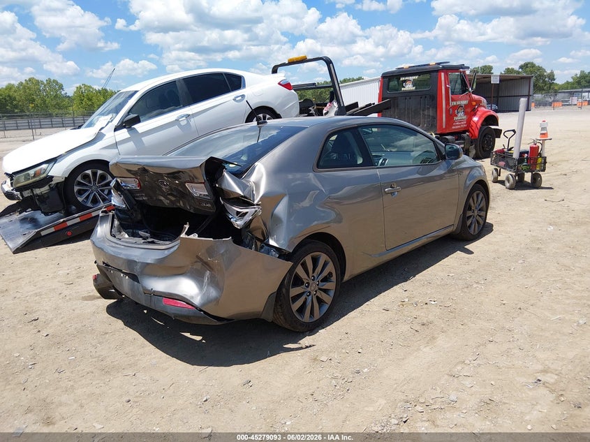 2011 Kia Forte VIN KNAFW6A36B5366701 IAAI salvage auction — REAR END, Clear (Tennessee), sold $825 on 2026-07-15 (photo 4)