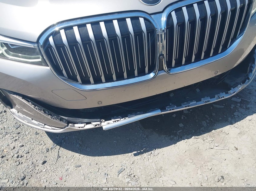 2021 BMW 7er VIN WBA7T4C02MCG36447 IAAI salvage auction — FRONT END, Salvage (South Carolina), sold $19,350 on 2026-08-18 (photo 6)