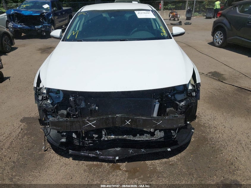 2019 Kia Optima VIN 5XXGT4L38KG280979 IAAI salvage auction — FRONT END, Salvage - Greater Than 75% (Maryland), sold $1,400 on 2026-07-29 (photo 6)
