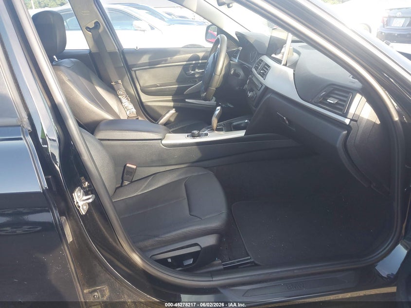 2014 BMW 3 series VIN WBA3B1C56EK134119 IAAI salvage auction — FRONT END, Repossession Paperwork (Georgia), sold $375 on 2026-07-29 (photo 5)