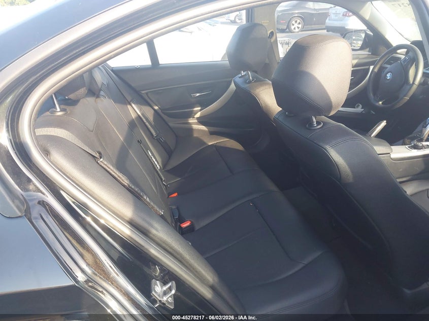 2014 BMW 3 series VIN WBA3B1C56EK134119 IAAI salvage auction — FRONT END, Repossession Paperwork (Georgia), sold $375 on 2026-07-29 (photo 8)