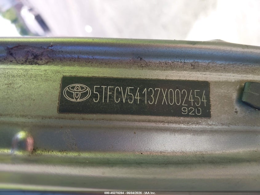 2007 Toyota Tundra VIN 5TFCV54137X002454 IAAI salvage auction — FRONT & REAR, Salvage (Pennsylvania), sold $2,150 on 2026-08-03 (photo 9)
