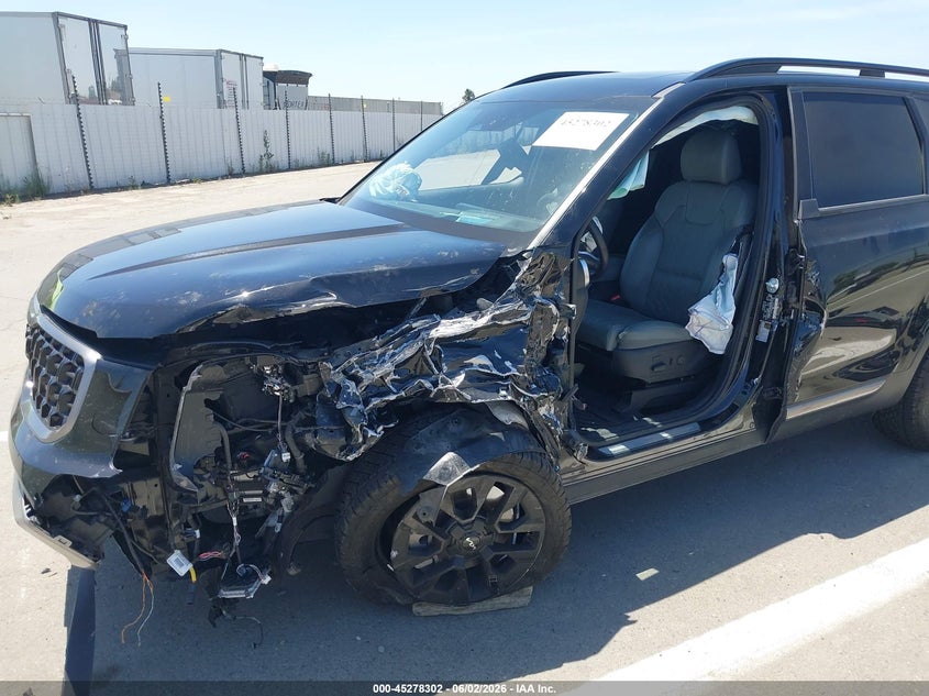 2023 Kia Telluride VIN 5XYP5DGC6PG391408 IAAI salvage auction — SIDE, Salvage Title, sold $5,350 on 2026-07-21 (photo 6)