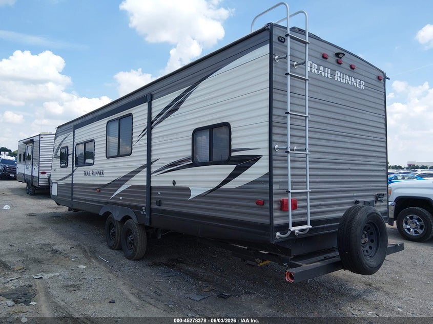 2017 Heartland 30usbh VIN 5SFEB3321HE344835 IAAI salvage auction — HAIL, Original (Texas), sold $3,250 on 2026-07-08 (photo 3)