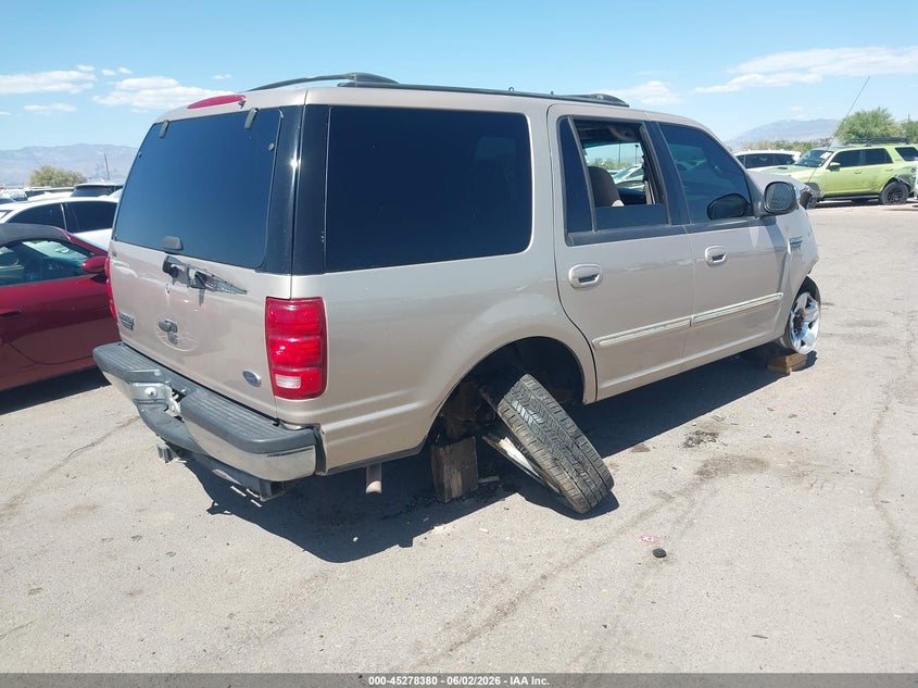 1998 Ford Expedition VIN 1FMRU17L4WLC14252 IAAI salvage auction — FRONT END, Salvage (Arizona), sold $325 on 2026-07-09 (photo 4)