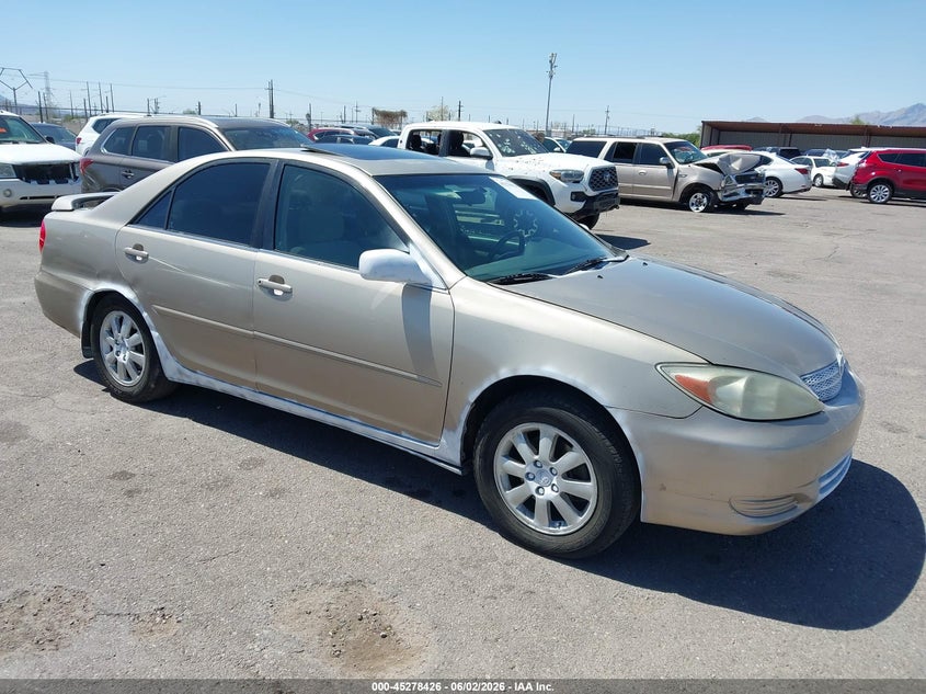 2002 Toyota Camry VIN 4T1BF30K32U504561 IAAI salvage auction — THEFT, Salvage (Arizona), sold $1,050 on 2026-07-09 (photo 1)