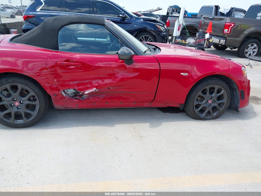 2017 Fiat 124 spider VIN JC1NFAEK0H0115954 IAAI salvage auction — SIDE, Salvage (Texas), sold $5,200 on 2026-08-13 (photo 6)