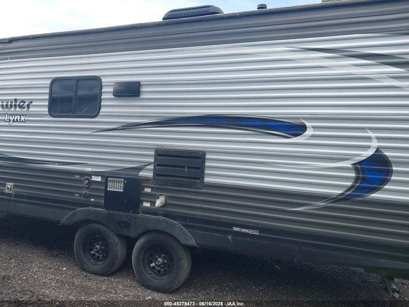 2018 Heartland Prowler VIN 5SFPB2923JE351060 IAAI salvage auction — STORM DAMAGE, Clear (Michigan), sold $2,375 on 2026-07-26 (photo 3)