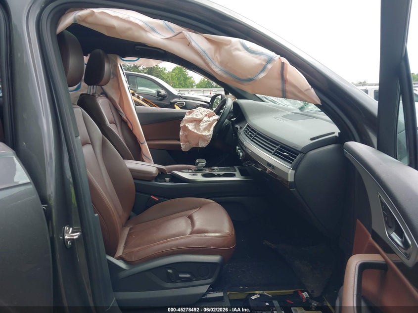 2018 Audi Q7 VIN WA1AHAF72JD041502 IAAI salvage auction — FRONT END, Salvage Title, sold $1,200 on 2026-07-11 (photo 5)