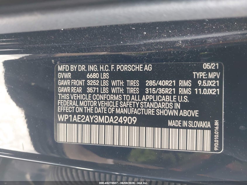 2021 Porsche Cayenne VIN WP1AE2AY3MDA24909 IAAI salvage auction — RIGHT SIDE, Wait Title, sold $27,150 on 2026-09-14 (photo 9)