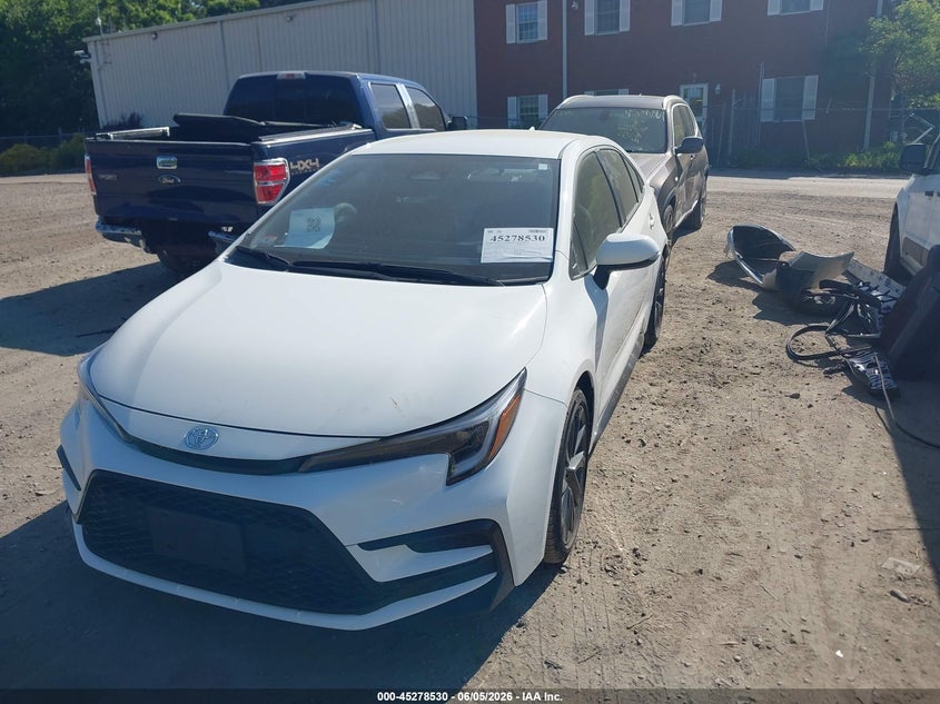 2025 Toyota Corolla VIN 5YFS4MCE8SP228297 IAAI salvage auction — SIDE, Salvage Title, sold $4,250 on 2026-07-28 (photo 2)