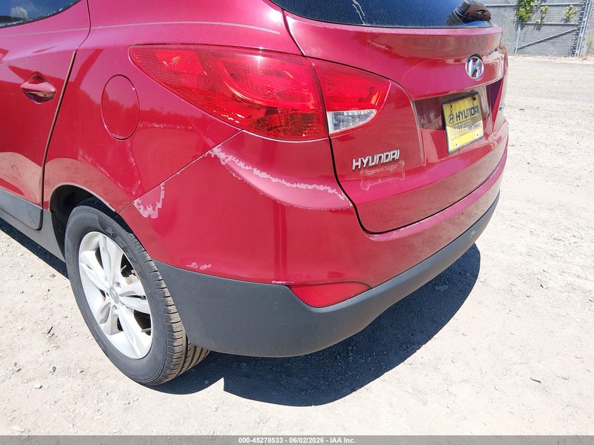 2011 Hyundai Tucson VIN KM8JU3AC2BU240287 IAAI salvage auction — NORMAL WEAR, Clear (New Jersey), sold $1,400 on 2026-07-14 (photo 6)