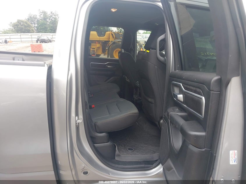 2022 Ram 1500 VIN 1C6RREBT1NN354712 IAAI salvage auction — REAR END, Salvage Title, sold $7,000 on 2026-09-02 (photo 8)