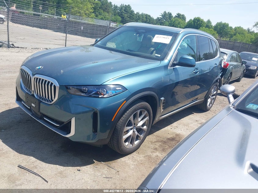 2025 BMW X5 VIN 5UX23EU08S9X62318 IAAI salvage auction — RIGHT SIDE, Salvage (Massachusetts), sold $30,150 on 2026-07-06 (photo 2)
