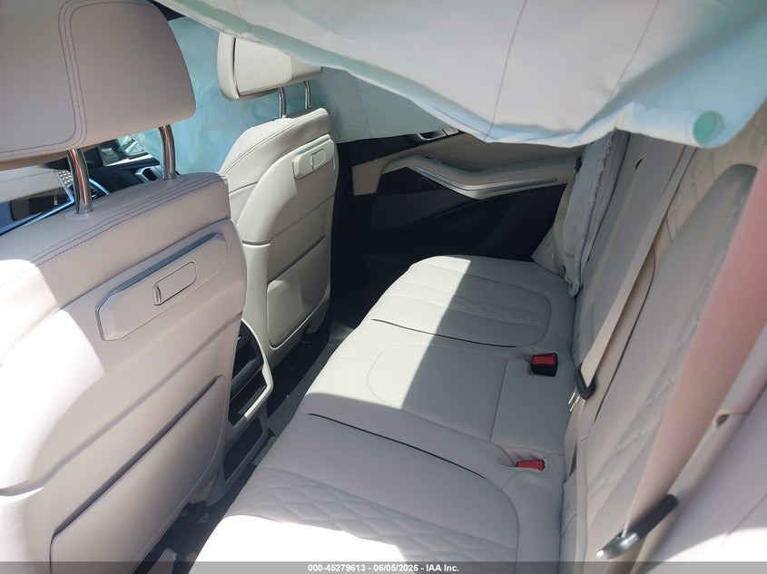 2025 BMW X5 VIN 5UX23EU08S9X62318 IAAI salvage auction — RIGHT SIDE, Salvage (Massachusetts), sold $30,150 on 2026-07-06 (photo 8)