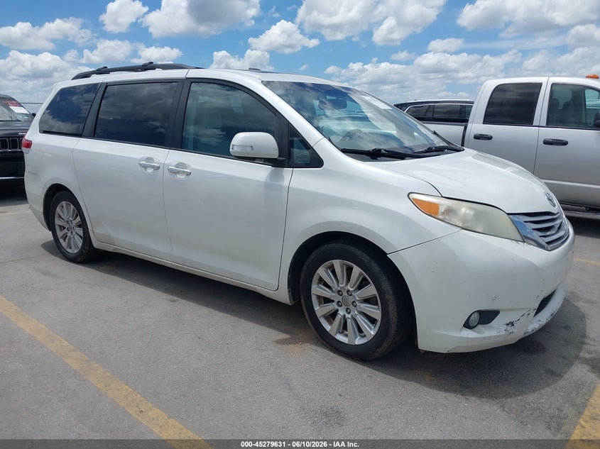 2014 Toyota Sienna VIN 5TDYK3DCXES505177 IAAI salvage auction — NORMAL WEAR, Clear (Texas), sold $3,050 on 2026-07-30 (photo 1)