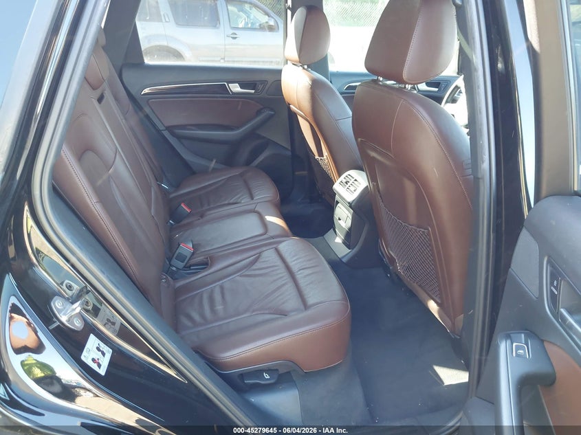 2014 Audi Q5 VIN WA1LFAFP1EA055798 IAAI salvage auction — NORMAL WEAR, Salvage Title, sold $2,500 on 2026-07-29 (photo 8)