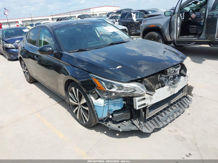 2020 Nissan Altima VIN 1N4BL4CV9LC168162 IAAI salvage auction — SIDE, Original (Texas), sold $4,150 on 2026-07-12 (photo 1)