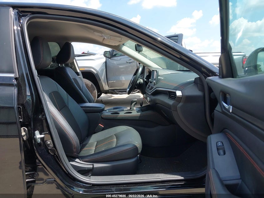 2020 Nissan Altima VIN 1N4BL4CV9LC168162 IAAI salvage auction — SIDE, Original (Texas), sold $4,150 on 2026-07-12 (photo 5)