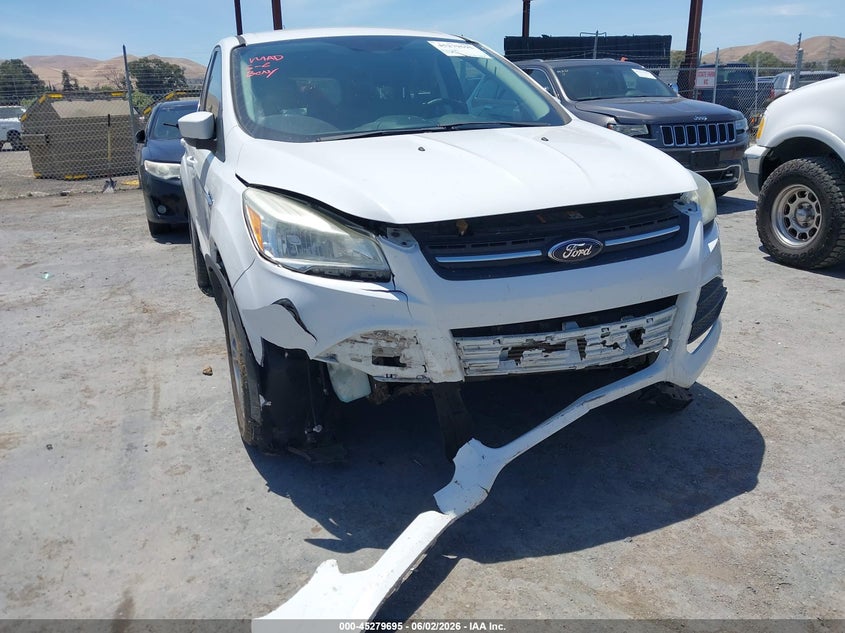 2013 Ford Escape VIN 1FMCU9G92DUB70882 IAAI salvage auction — FRONT END, Salvage Title, sold $525 on 2026-07-09 (photo 6)