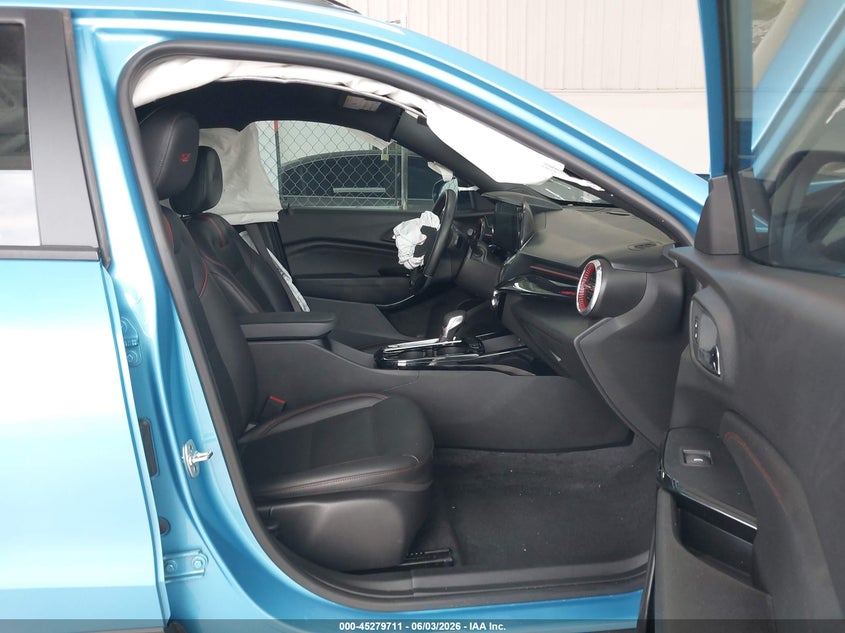2025 Chevrolet Trax VIN KL77LJEP2SC109642 IAAI salvage auction — FRONT END, Salvage Title, sold $4,250 on 2026-07-17 (photo 5)