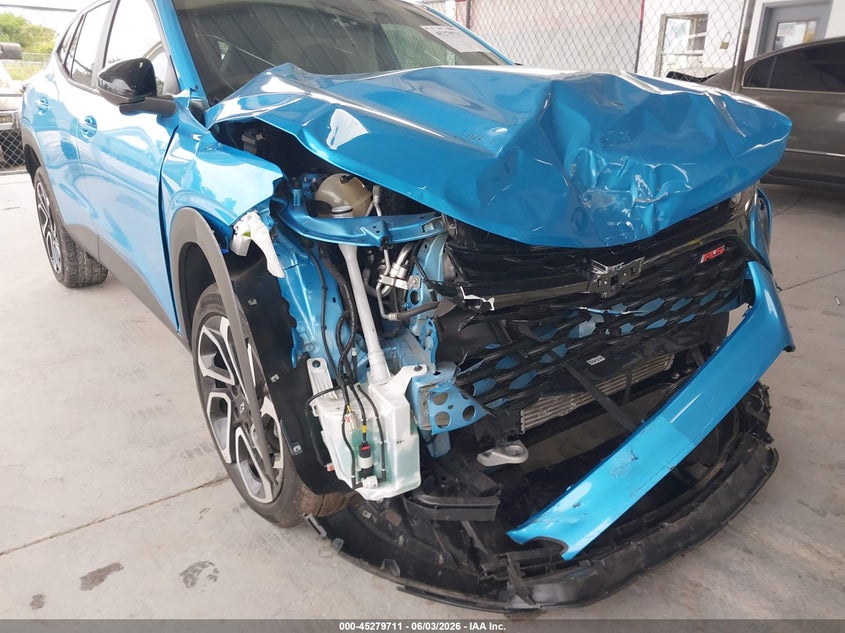 2025 Chevrolet Trax VIN KL77LJEP2SC109642 IAAI salvage auction — FRONT END, Salvage Title, sold $4,250 on 2026-07-17 (photo 6)