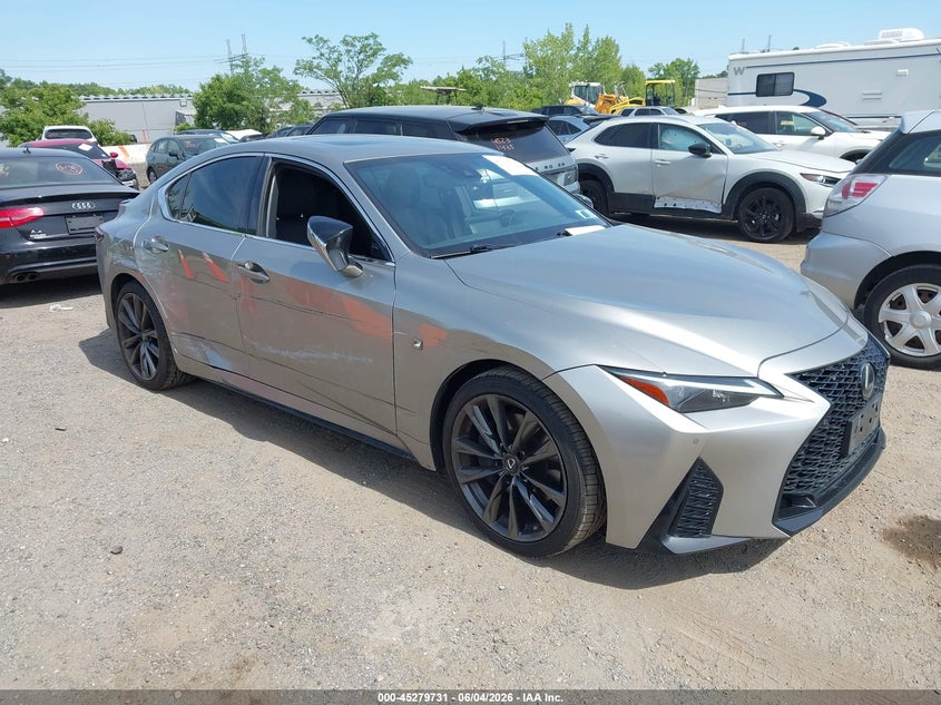 2021 Lexus Is VIN JTHGZ1E29M5022171 IAAI salvage auction — RIGHT SIDE, Salvage Title, sold $5,300 on 2026-07-21 (photo 1)