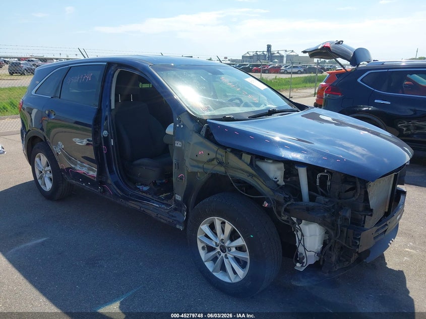2019 Kia Sorento VIN 5XYPG4A3XKG537188 IAAI salvage auction — RIGHT SIDE, Salvage Title, sold $2,050 on 2026-07-20 (photo 1)