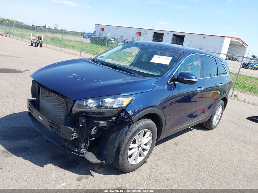 2019 Kia Sorento VIN 5XYPG4A3XKG537188 IAAI salvage auction — RIGHT SIDE, Salvage Title, sold $2,050 on 2026-07-20 (photo 2)