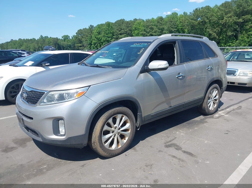 2015 Kia Sorento VIN 5XYKU4A75FG641521 IAAI salvage auction — NORMAL WEAR, Clear (North Carolina), sold $1,600 on 2026-07-15 (photo 2)