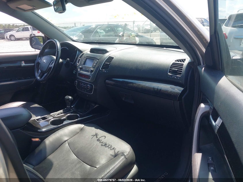 2015 Kia Sorento VIN 5XYKU4A75FG641521 IAAI salvage auction — NORMAL WEAR, Clear (North Carolina), sold $1,600 on 2026-07-15 (photo 5)