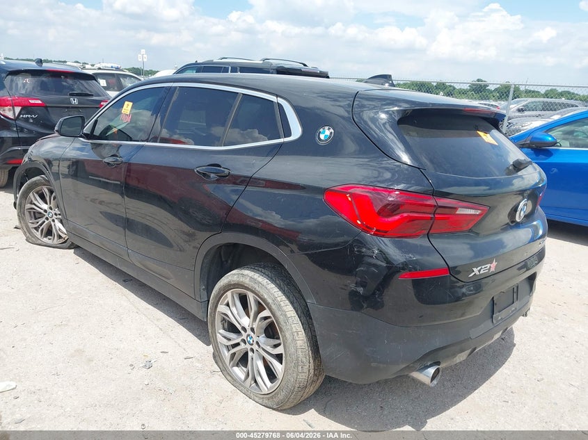 2018 BMW X2 VIN WBXYJ5C37JEF76732 IAAI salvage auction — BIO HAZARD, Salvage Title, sold $1,650 on 2026-07-28 (photo 3)
