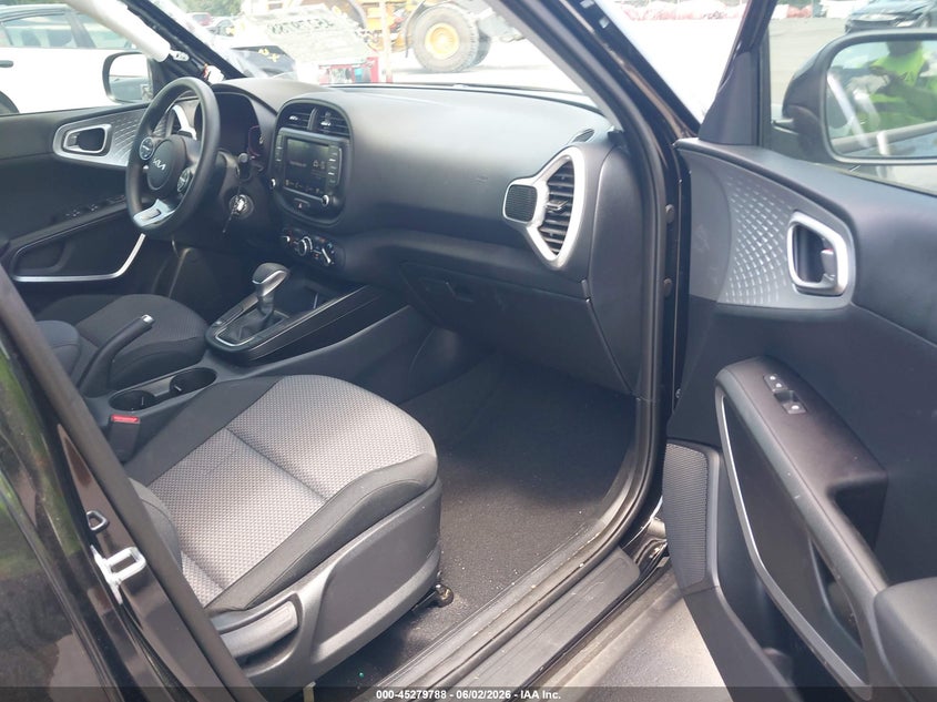 2025 Kia Soul VIN KNDJ23AU2S7969150 IAAI salvage auction — LEFT REAR, Salvage Title, sold $5,000 on 2026-07-29 (photo 5)