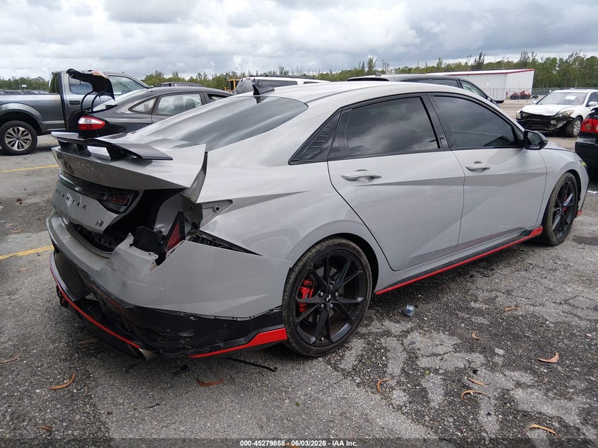 2025 Hyundai Elantra n VIN KMHLW4DK3SU025657 IAAI salvage auction — REAR END, Salvage Title, sold $11,700 on 2026-07-15 (photo 4)