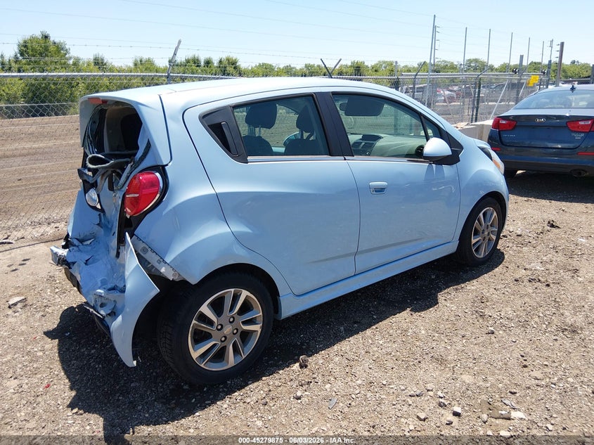 2015 Chevrolet Spark VIN KL8CK6S00FC818769 IAAI salvage auction — REAR END, Salvage Title, sold $725 on 2026-07-08 (photo 4)