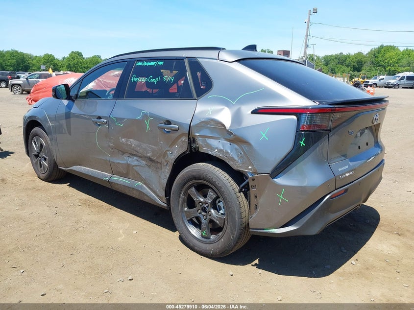 2026 Toyota Bz4x VIN JTMBDAFB6TA006055 IAAI salvage auction — SIDE, Salvage Title, sold $16,600 on 2026-07-29 (photo 6)