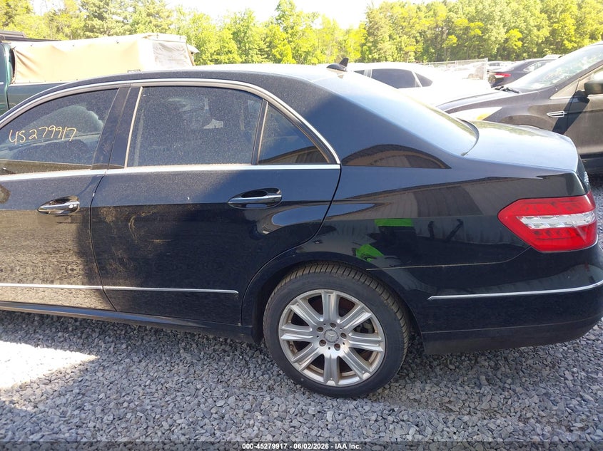 2013 Mercedes-benz E-klasse VIN WDDHF8JB8DA675875 IAAI salvage auction — NORMAL WEAR, Clear (New York), sold $850 on 2026-07-07 (photo 6)