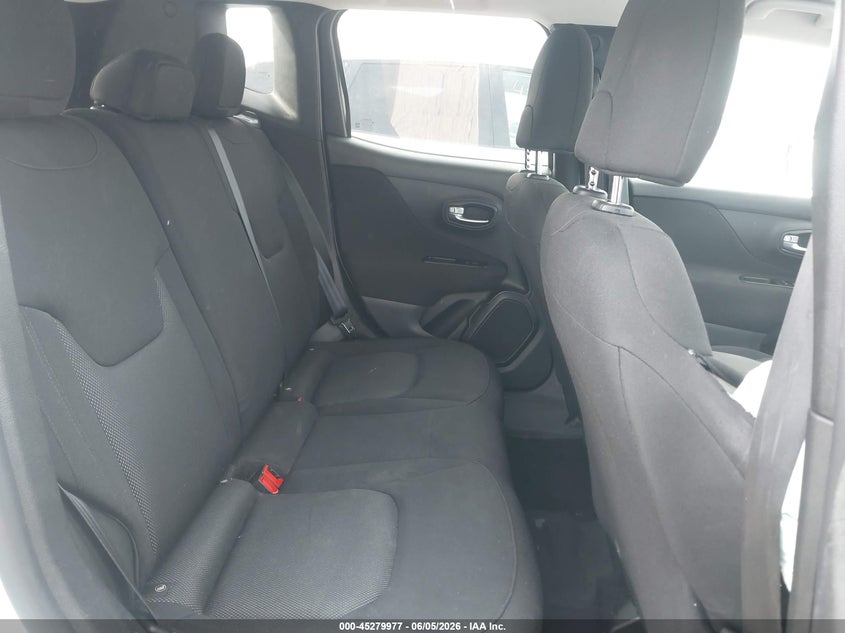 2020 Jeep Renegade VIN ZACNJBAB0LPL40274 IAAI salvage auction — RIGHT SIDE, Salvage Title, sold $1,700 on 2026-07-14 (photo 8)