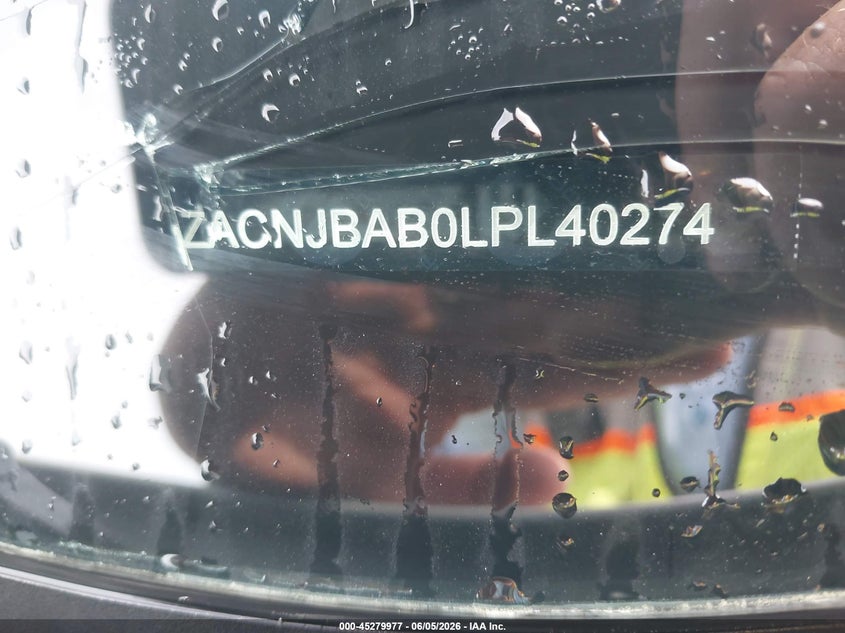 2020 Jeep Renegade VIN ZACNJBAB0LPL40274 IAAI salvage auction — RIGHT SIDE, Salvage Title, sold $1,700 on 2026-07-14 (photo 9)
