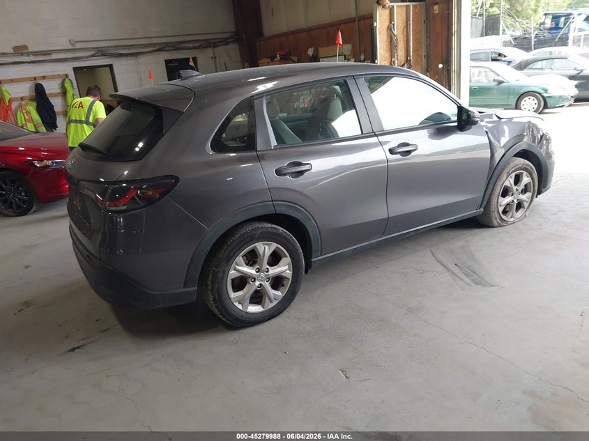 2023 Honda Hr-v VIN 3CZRZ2H33PM727674 IAAI salvage auction — RIGHT FRONT, Wait Title, sold $8,250 on 2026-08-28 (photo 4)