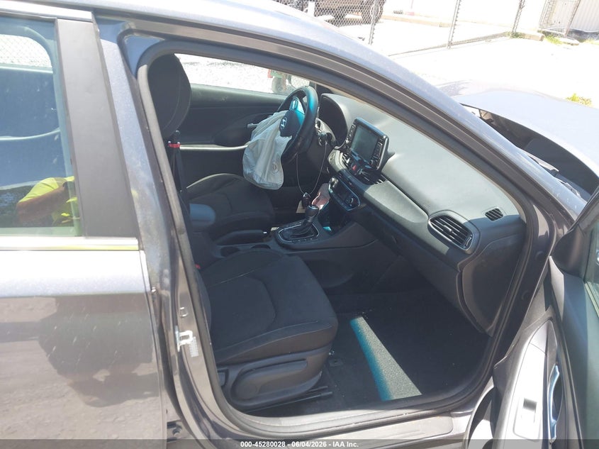 2018 Hyundai Elantra VIN KMHH35LE5JU068413 IAAI salvage auction — FRONT END, Salvage Title, sold $1,650 on 2026-07-31 (photo 5)