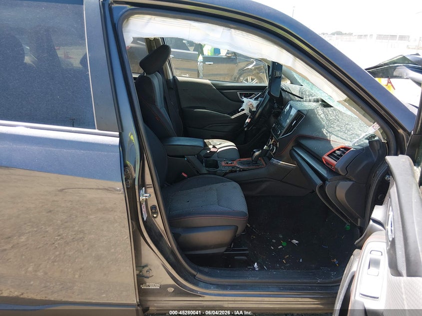 2019 Subaru Forester VIN JF2SKAKCXKH484068 IAAI salvage auction — FRONT END, Salvage Title, sold $25 on 2026-07-09 (photo 5)