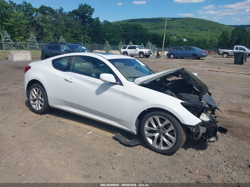 2013 Hyundai Genesis VIN KMHHT6KD1DU083266 IAAI salvage auction — FRONT END, Salvage Title, sold $425 on 2026-07-16 (photo 1)