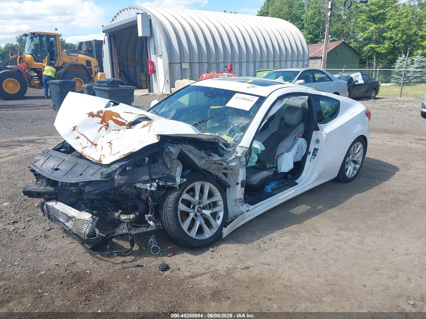 2013 Hyundai Genesis VIN KMHHT6KD1DU083266 IAAI salvage auction — FRONT END, Salvage Title, sold $425 on 2026-07-16 (photo 2)