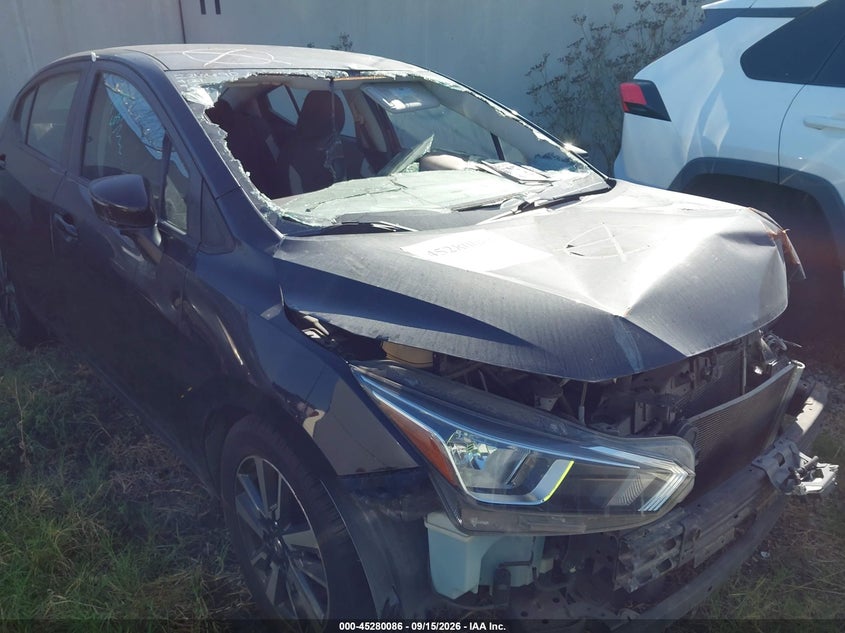 2021 Nissan Versa VIN 3N1CN8EVXML824522 IAAI salvage auction — FRONT END, Wait Title, sold $2,900 on 2026-09-19 (photo 1)