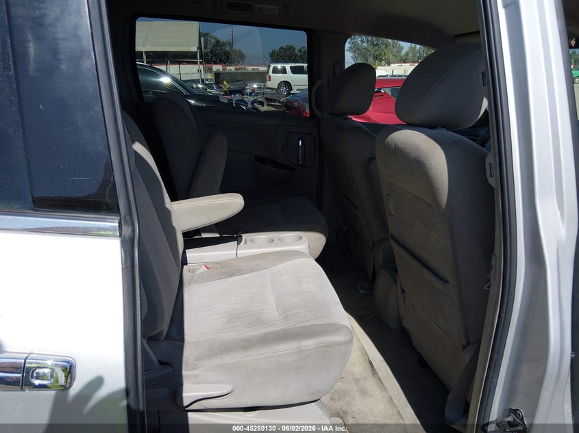 2013 Nissan Quest VIN JN8AE2KP1D9070656 IAAI salvage auction — REAR END, Salvage Title, sold $950 on 2026-07-15 (photo 8)