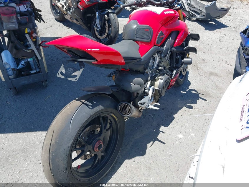 2022 Ducati Streetfighter VIN ZDMFAKNW2NB007287 IAAI salvage auction — RIGHT SIDE, Salvage Certificate (California), sold $3,150 on 2026-07-29 (photo 4)