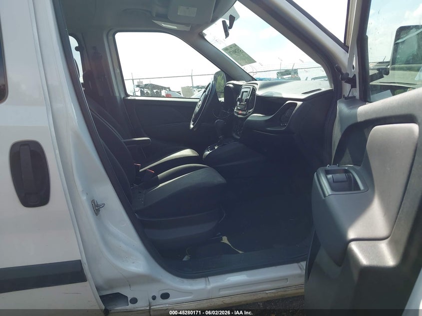 2017 Ram Promaster city VIN ZFBERFBB6H6E53289 IAAI salvage auction — REAR END, Salvage Title, sold $600 on 2026-07-15 (photo 5)