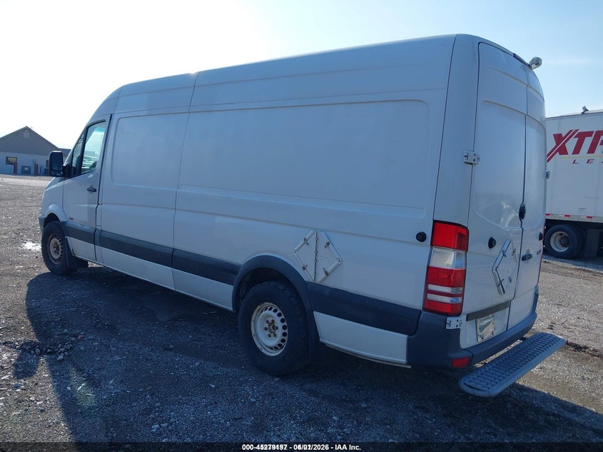 2012 Mercedes-benz Sprinter VIN WD3PE8CB7C5672506 IAAI salvage auction — LEFT & RIGHT, Clear (Pennsylvania), sold $2,025 on 2026-07-29 (photo 3)
