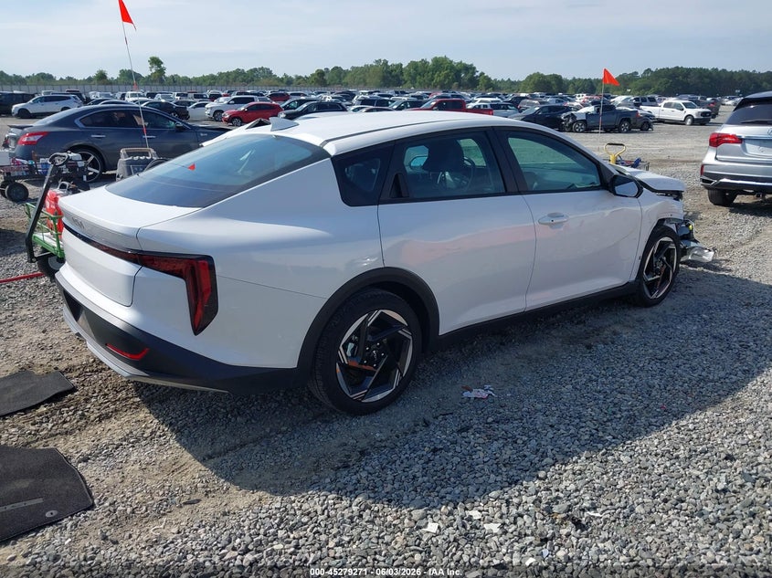 2025 Kia K4 VIN 3KPFU4DE4SE230422 IAAI salvage auction — FRONT END, Salvage Title, sold $7,100 on 2026-07-27 (photo 4)
